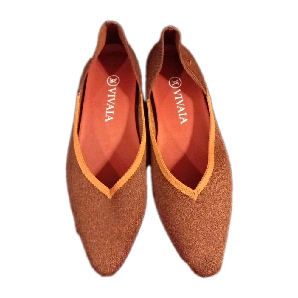 Vivaia Valencia pointed-toe V-cut flats in brown Sz. 36 Us 5.5/6